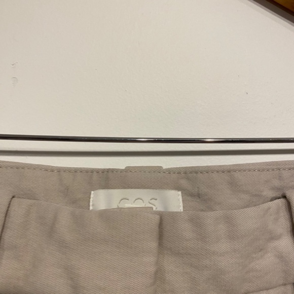COS Cream Straight Barrel Leg Flat Front Minimalist Trouser Pants size 4 - Picture 3 of 6